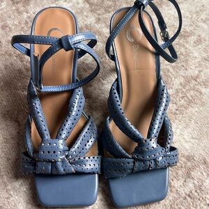 Tru comfort foam blue heals